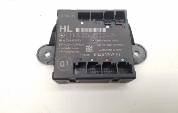 Mercedes-Benz C W204 Door control unit/module a2048702426