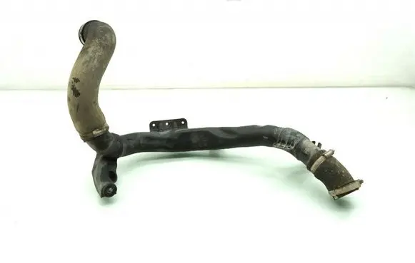 Volkswagen Tiguan Air intake hose/pipe 5N0145840C