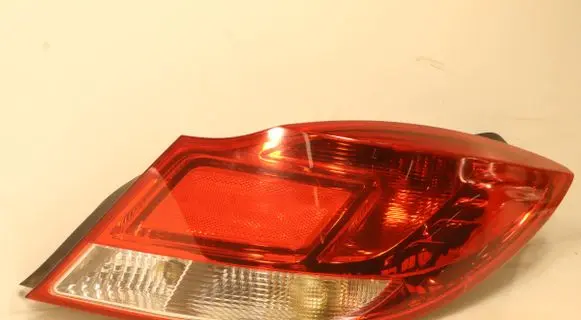 Opel Insignia A Rear/tail lights E12531