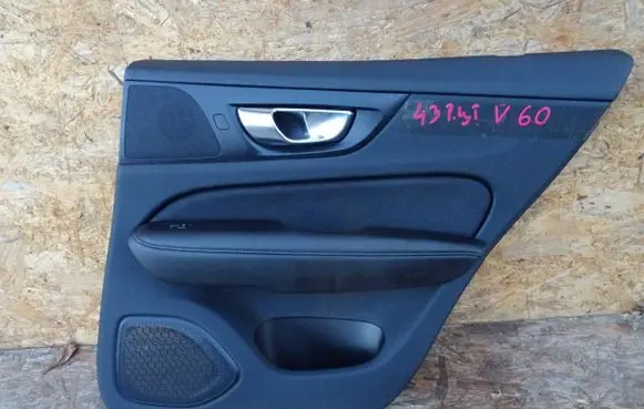Volvo V60 Coupe rear side trim panel 