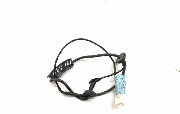 Jaguar XK8 - XKR Tailgate/trunk wiring harness LJE3085AB