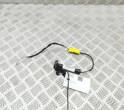 BMW X2 F39 Bonnet Pedestrian Airbag Actuator 7300582