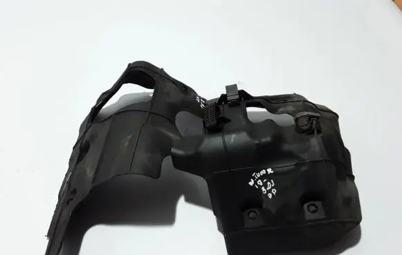 Volkswagen Touareg III Engine cover (trim)