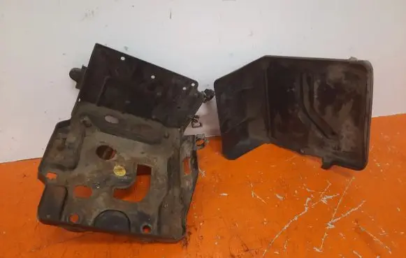Fiat Panda 141 Battery box tray 46806762