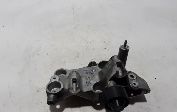 Generator/alternator bracket