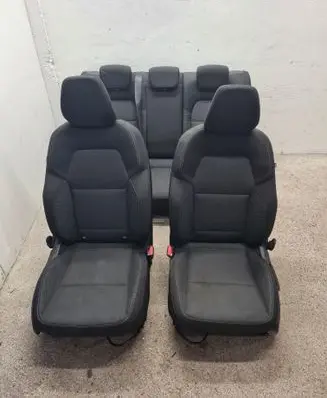 Renault Captur II Seat set 