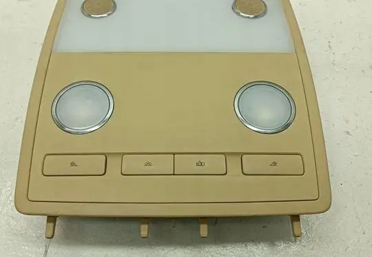 Volkswagen Phaeton Headlining lighting console trim 