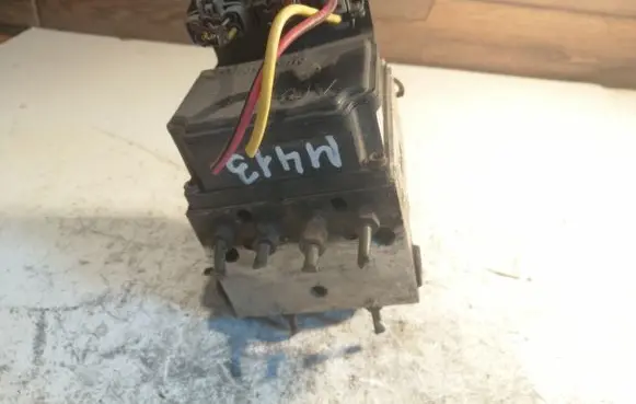 Nissan X-Trail T30 ABS Pump 3728E0033 47600AR005