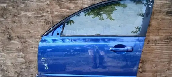 Volvo S40 Front door