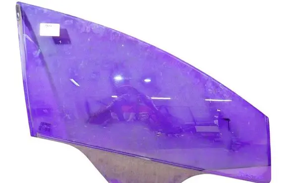 Fiat Bravo Front door window glass four-door 