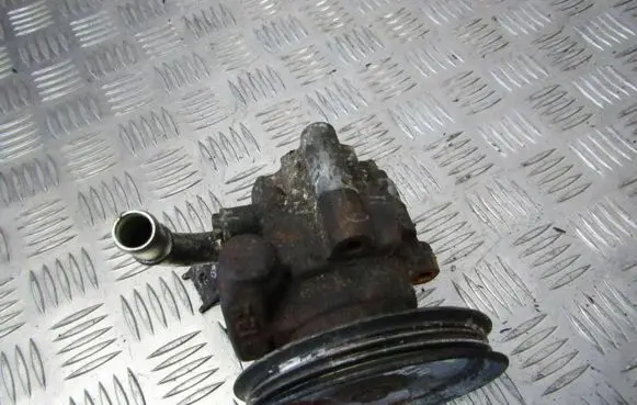 Rover 214 - 216 - 220 Power steering pump QVB100690