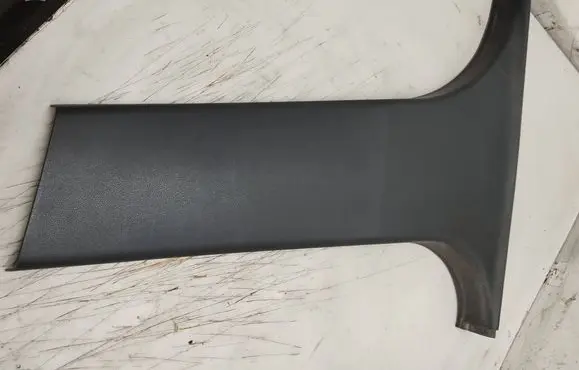 BMW X3 E83 (B) pillar trim (bottom) 3330529