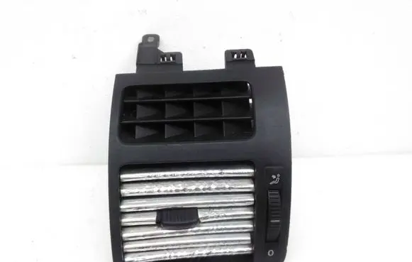 Volkswagen Touran I Dashboard side air vent grill/cover trim 1T0819703A