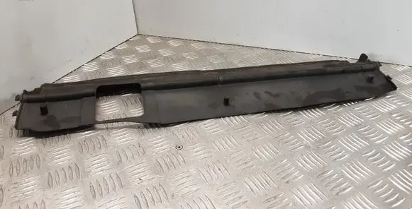 Land Rover Range Rover L322 Top upper radiator support slam panel 8258950