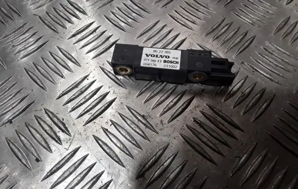 Volvo S60 Airbag deployment crash/impact sensor 8622365 231002 004176