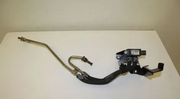 Audi Q7 4M Exhaust gas pressure sensor 059906051J 4M0131552K