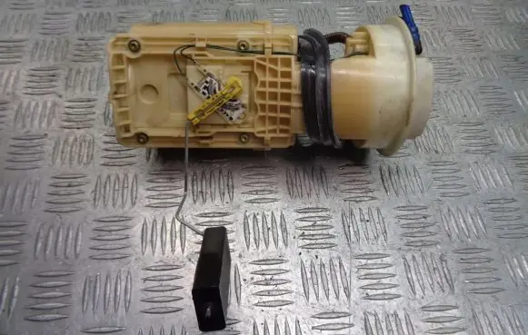 Seat Leon (1M) Mechanical fuel pump 