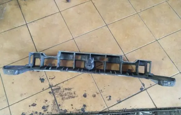 Peugeot 207 Rear bumper mounting bracket 9649681080