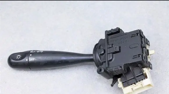 Toyota RAV 4 (XA20) Indicator stalk 6481D05 1736482 173648