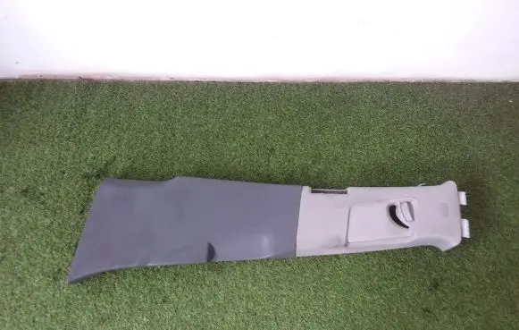 Audi Q7 4L (B) pillar trim (top) 4L0867293