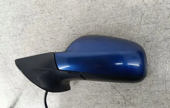 Peugeot 407 Front door electric wing mirror 