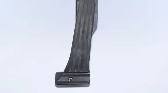 BMW 1 E81 E87 Accelerator throttle pedal 6786589