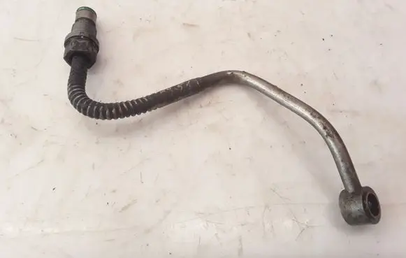 Renault Megane III Turbo turbocharger oiling pipe/hose