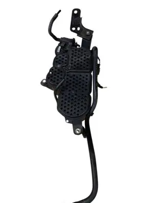 Audi A4 S4 B8 8K Active carbon filter fuel vapour canister 8K0906271