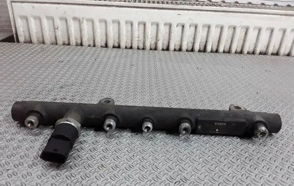 Renault Laguna II Fuel main line pipe 0445214015 7700111013