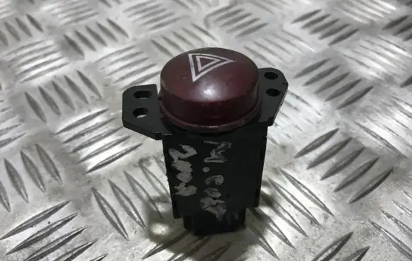 Mitsubishi Colt Hazard light switch