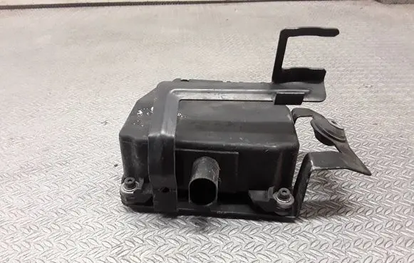 Volkswagen Golf Plus Turbo solenoid valve 6Q0906625