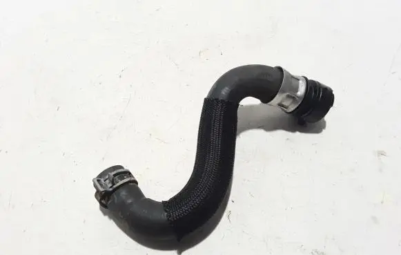 Renault Trafic III (X82) Engine coolant pipe/hose 924002270R