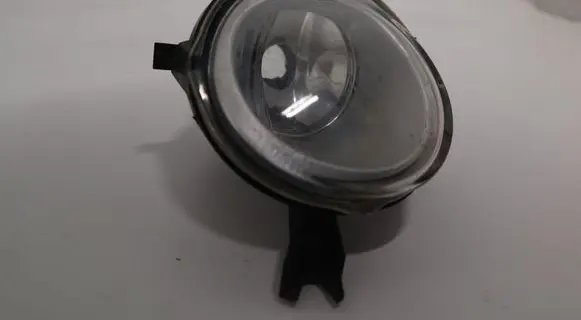 Volkswagen Touareg I Front fog light 89204251