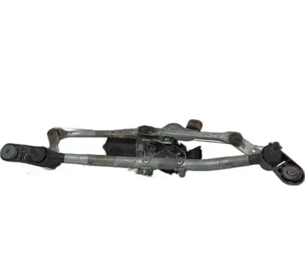 Renault Clio III Wiper motor 8200268931 8200268931G