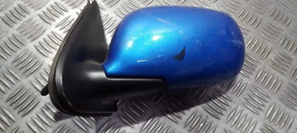 Nissan Micra Front door electric wing mirror e11011156