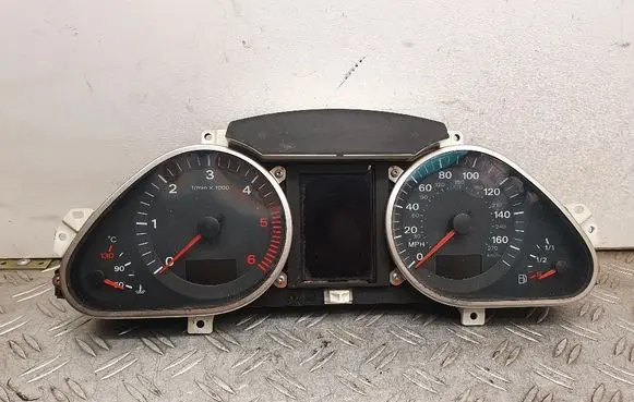 Audi Q7 4L Speedometer (instrument cluster)