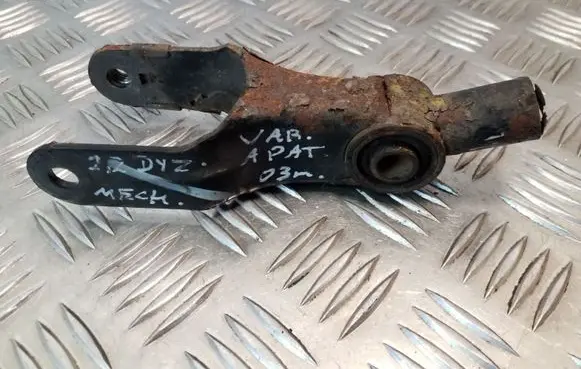Fiat Ulysse Engine mounting bracket