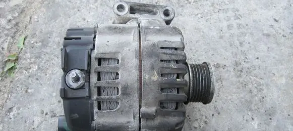 Mercedes-Benz E W212 Generator/alternator A0131546802
