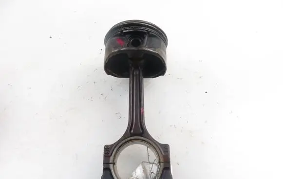 Opel Vectra C Piston with connecting rod 