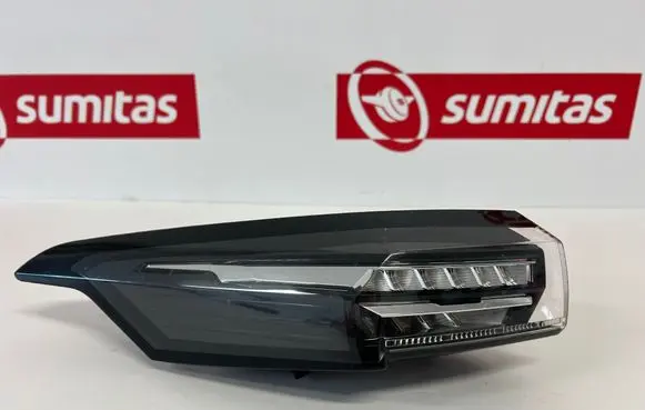 Rear/tail lights