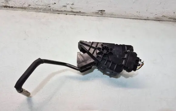 Lexus GS 300 350 430 450H Accelerator throttle pedal 7812030A40