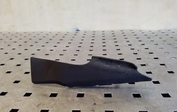Windshield trim