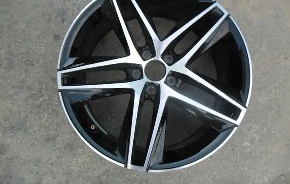 Seat Ibiza V (KJ) R18 alloy rim 6F0601025E