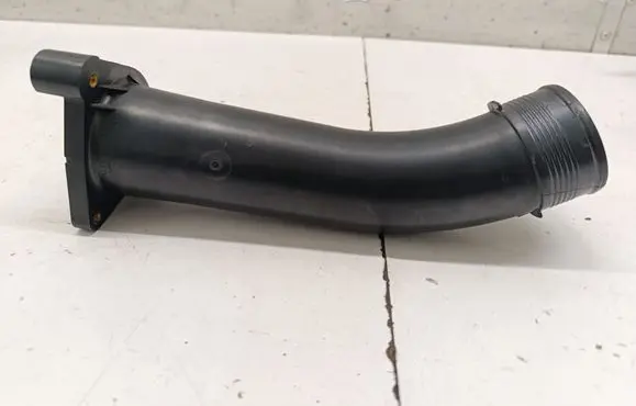 Audi A3 8Y Intercooler hose/pipe 05L145770D