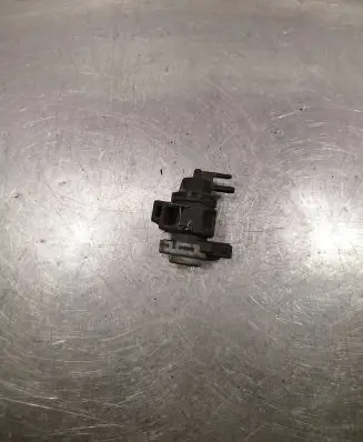 Renault Laguna III Turbo solenoid valve 8200575400