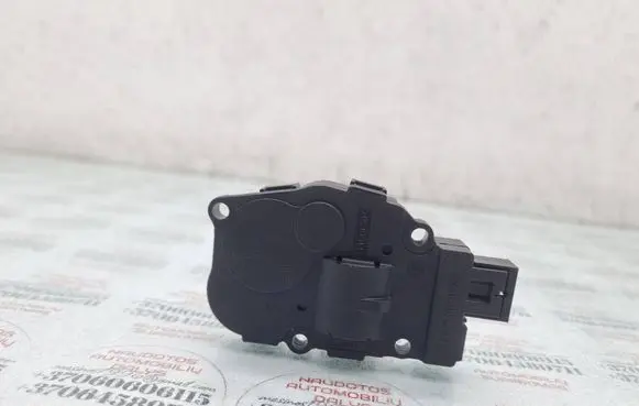 Audi A4 S4 B8 8K Air flap motor/actuator K9749004 13052008