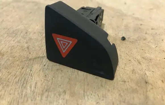 Citroen C5 Hazard light switch 96617400KR 03385110101
