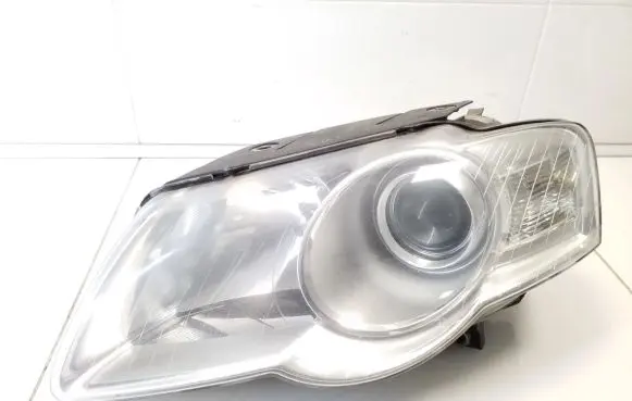 Volkswagen PASSAT B6 Headlight/headlamp 3C0941005AB