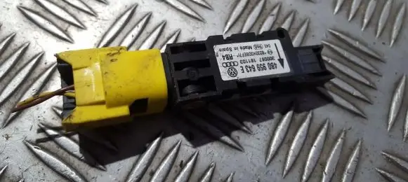 Porsche Cayenne (9PA) Airbag deployment crash/impact sensor 4b0959643e 300067181103