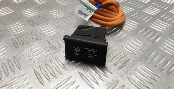 USB socket connector